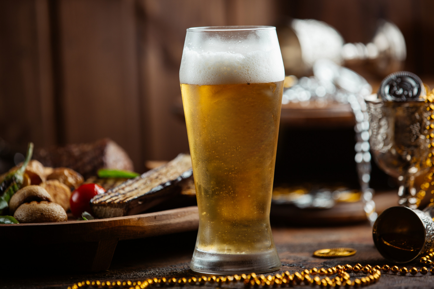 Bière blonde gourmande et plateau festif chez-basta à muret, ambiance chaleureuse